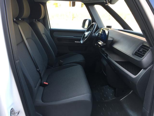 Volkswagen ID. BUZZ Cargo Basis 77kWh 150KW NAVI AHK RFK PLA 