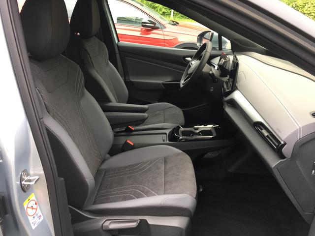 Volkswagen ID.4 150 kW Pro Performance Basis mit Infotainment-Paket 150KW 77kWh AHK NAVI Wärmepumpe 