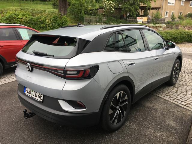 Volkswagen ID.4 150 kW Pro Performance Basis mit Infotainment-Paket 150KW 77kWh AHK NAVI Wärmepumpe 