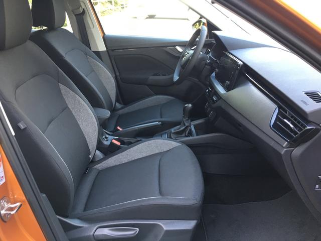 Skoda Kamiq Essence 1.0 TSI SHZ SmartLink 5JGar 