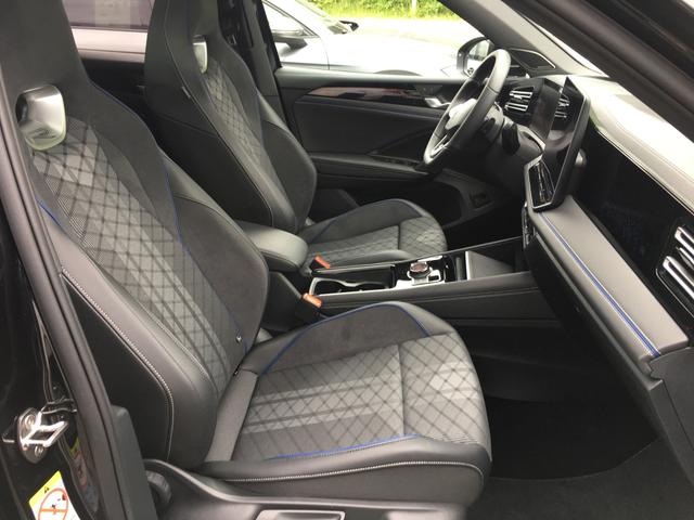 Volkswagen Tiguan R-Line 1.5 eTSI DSG IQ.Light Sound Pano 