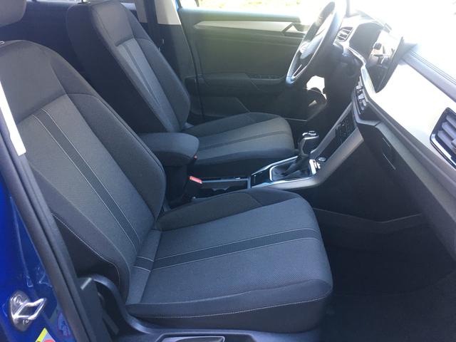 Volkswagen T-Roc LIFE 1.5 TSI DSG LED Navi AHK RFK Kessy 
