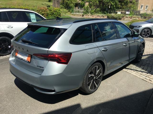 Skoda Octavia Combi 1.5 TSI DSG mHEV Sportline Matrix-LED beh.WSS AHK 