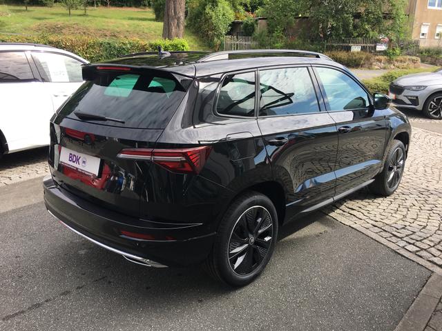 Skoda Karoq 1.5 TSI DSG Sportline AHK Canton AreaView Navi behWSS 