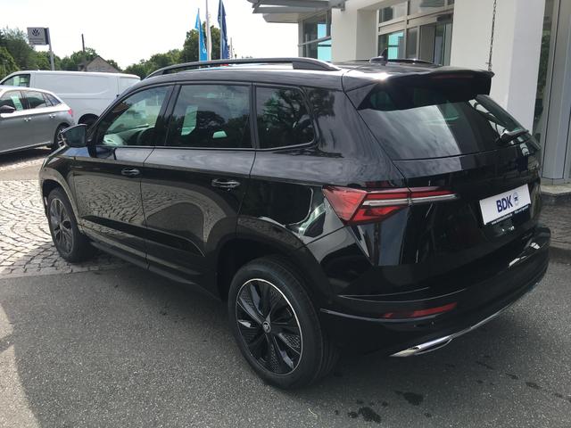 Skoda Karoq 1.5 TSI DSG Sportline AHK Canton AreaView Navi behWSS 