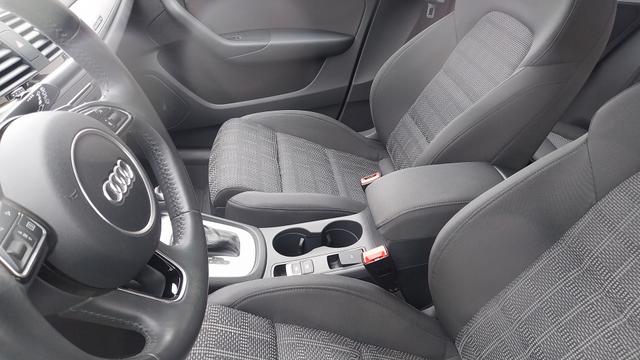 Audi Q3 sport 2.0 TFSI quattro s-tronic MMI Navi LED elektr.Heckklappe 
