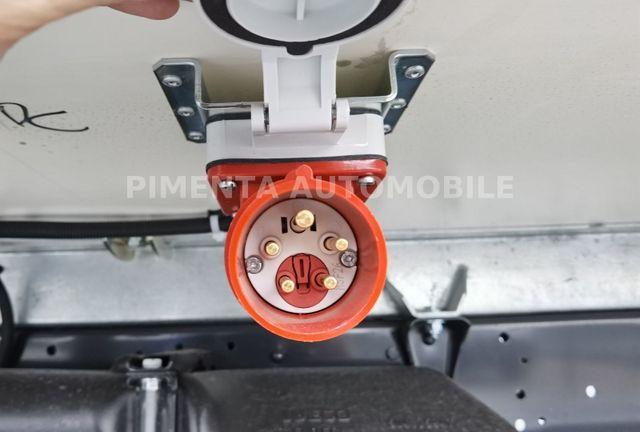 Iveco Daily 50C18HA8 Mod24 TK KOFFER CARRIER LED RFK 