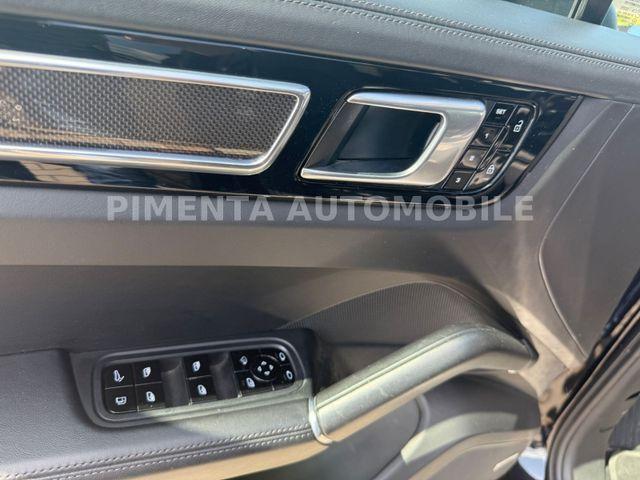 Porsche Cayenne E-Hybrid BLACK 22" APPROVED AHK LUFT PAN 