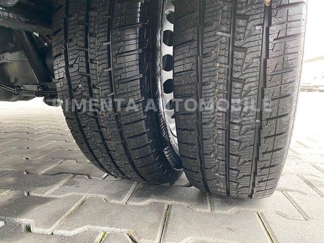 Mercedes-Benz Sprinter 517 43 DOKA 5,5t PRITSCHE AHK TEMPOMAT 