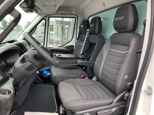 Iveco Daily 50C18HA8 3450mm AUT CHASSIS STDH AHK LED 