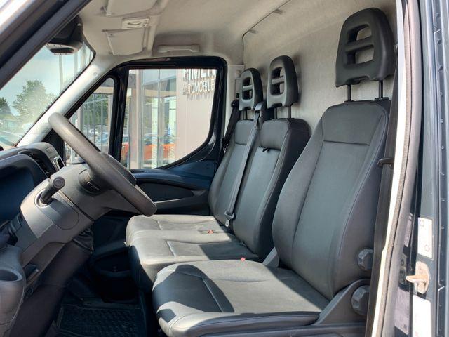 Iveco Daily 50C18HA8/P V 18m3 AUT LUFT NAVI AHK 3,5t 