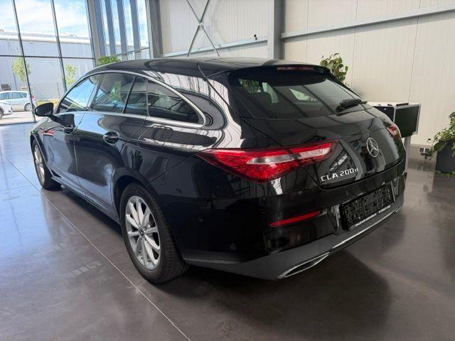 Mercedes-Benz CLA Shooting Brake 200 Brake/CarPlay/AHK/Navi/Klima 