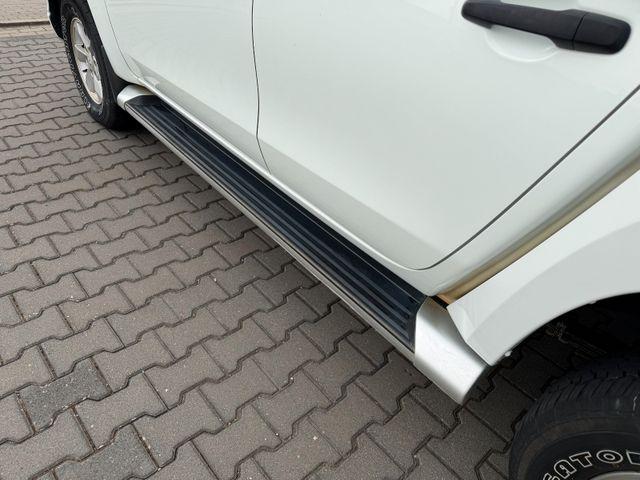 Mitsubishi L200 M-PRO 4x4 AHK 3,1t 220DI-D 5Sitzen AWD 