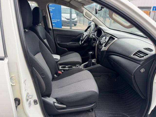 Mitsubishi L200 M-PRO 4x4 AHK 3,1t 220DI-D 5Sitzen AWD 