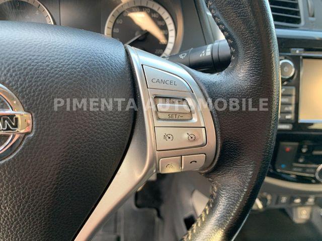 Nissan Navara Pick-Up NP300 4x4 190PS Ausbau Regal 3,5t AHK 