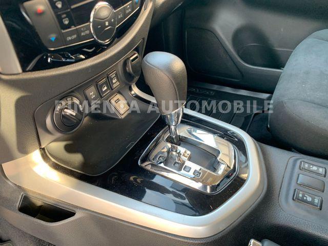 Nissan Navara Pick-Up NP300 4x4 190PS Ausbau Regal 3,5t AHK 