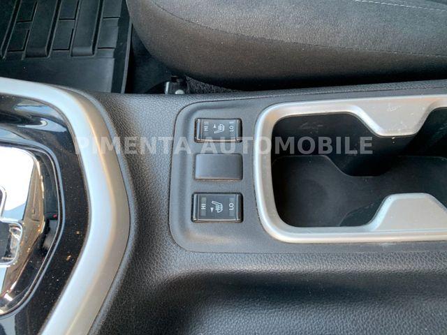 Nissan Navara Pick-Up NP300 4x4 190PS Ausbau Regal 3,5t AHK 