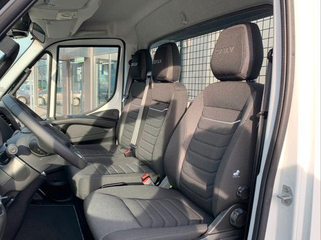 Iveco Daily 70C18HP MY26 Hyva Abrollerkipper 05-32 AHK 