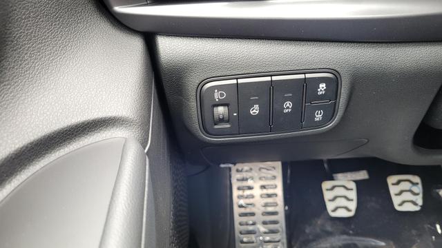 Hyundai BAYON Wave 1.0 T-GDI AT*Shzg*Lhzg*Cam*Navi 