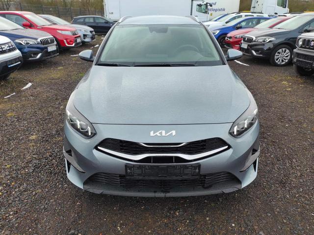 Kia Ceed Sportswagon TOP SW 1.5 Top*VollLED*Navi*Shzg*PDC*Cam*17Zoll 