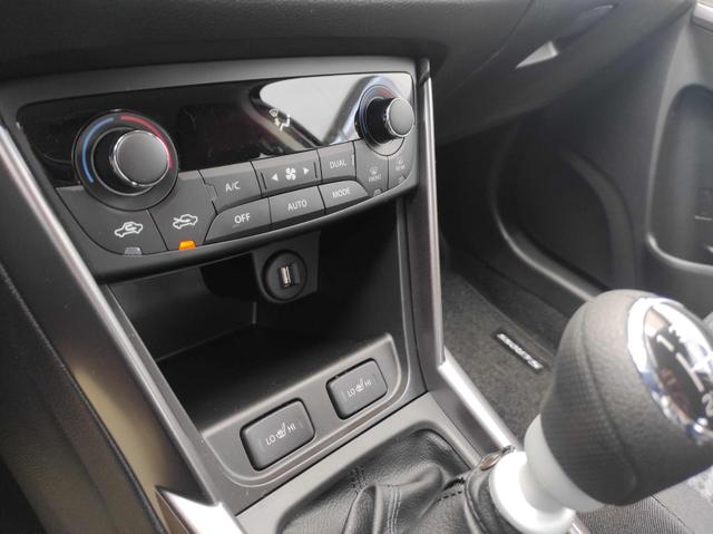 Suzuki S-Cross Comfort LED*SHZ*PDC v&h*TOT Winkel 
