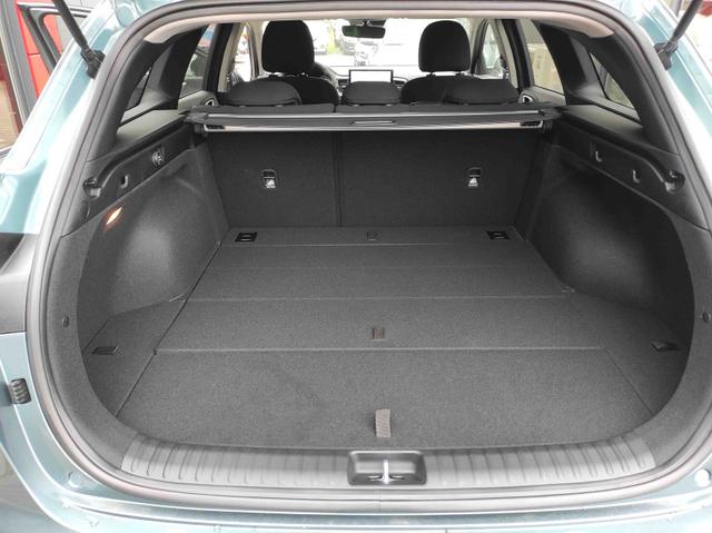 Kia Ceed Sportswagon TOP SW Top*LED*Navi*Shzg*Lhzg*PDCv+h*Cam*17Zoll 