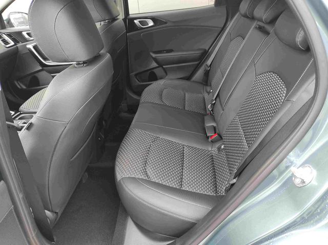 Kia XCeed TOP TOP*LED*Navi*Shzg*PDCv+h*Cam*18Zoll* 