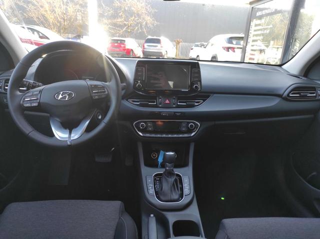 Hyundai i30 Kombi Smart Kombi*LED*Shzg*Lhzg*PDC v+h*Cam*16Zoll*App* 