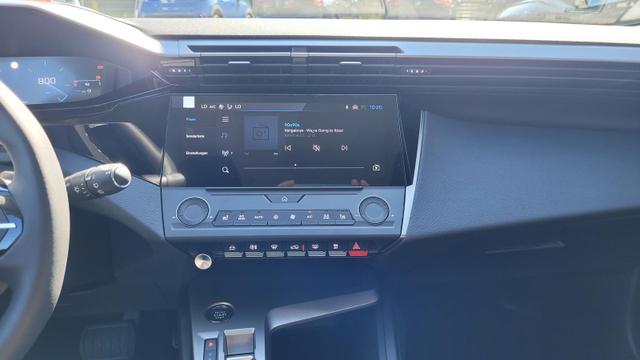 Peugeot 308 SW Active Pack Pack*LED*Navi*Shzg*PDC*BFS*ACC*16" 