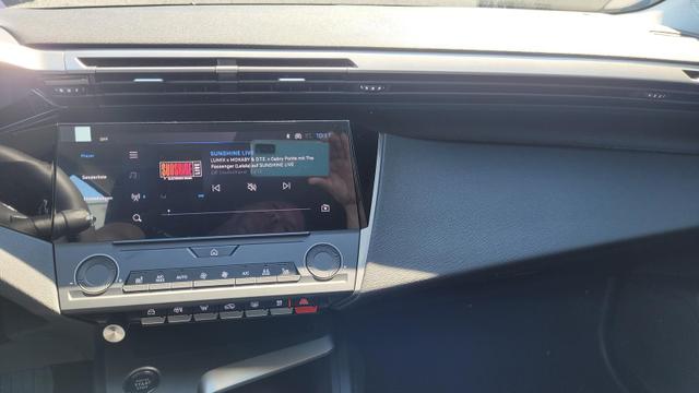 Peugeot 308 SW Active Pack Pack*LED*Navi*Shzg*PDC*BFS*ACC*16" 