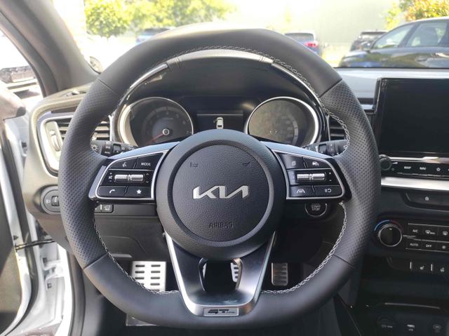 Kia ProCeed GT Line Line*LED*Navi*Shzg*PDC*Cam*17Zoll 