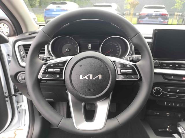 Kia Ceed SPIN 1.5 T-GDI AT Kamera*Sitzheizung*APP*Navi 