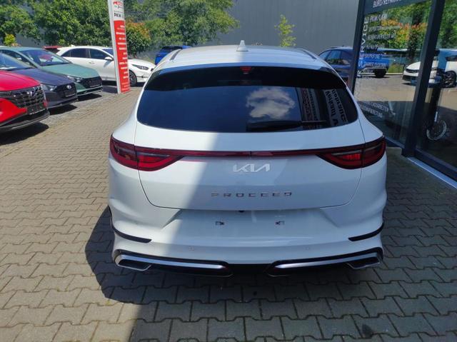 Kia ProCeed Ultimate+ Ultimate+*Navi*LED*Shzg4x*PDC*Cam*SD*18" 