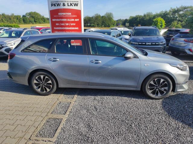 Kia Ceed Sportswagon Spin SW AT Spin*Navi*Shzg*Lhzg*PDC*Cam*16Zoll 