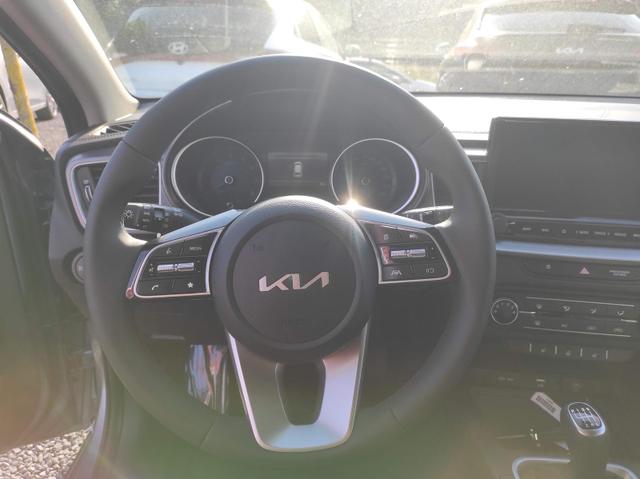 Kia Ceed Sportswagon Spin SW Spin*MJ25*Navi*Shzg*Lhzg*PDC*Cam*16Zoll* 