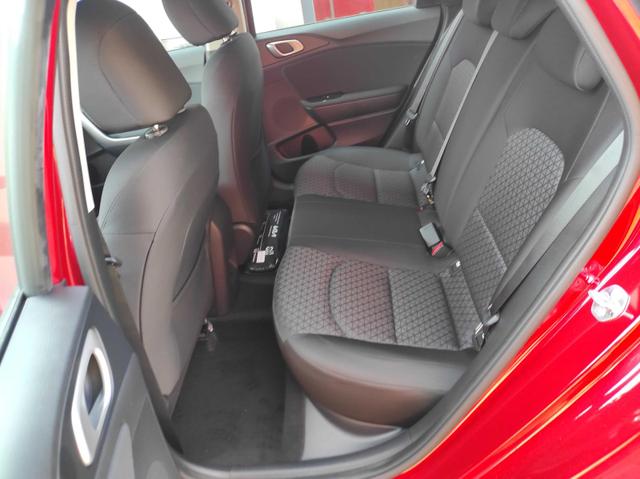 Kia Ceed SPIN 1.5 AT*Shzg*Lhzg*PDC*Cam*16Zoll*Navi 