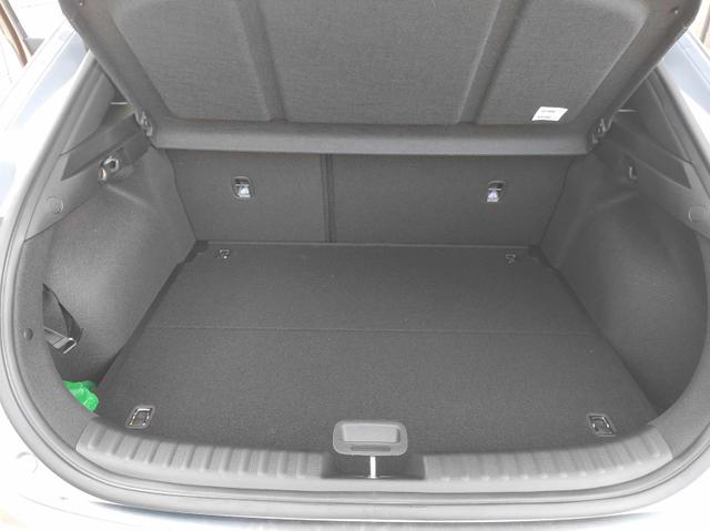 Kia XCeed TOP TOP*LED*Navi*Shzg*PDCv+h*Cam*18Zoll* 