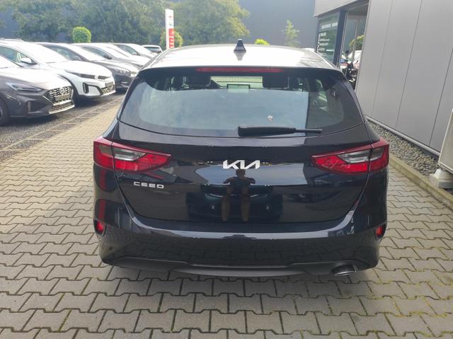 Kia Ceed SPIN 1.5 *Shzg*Lhzg*PDC*Cam*16Zoll*Navi 