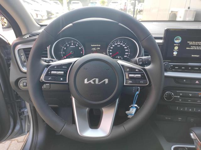 Kia Ceed SPIN 1.5 T-GDI AT Kamera*Sitzheizung*APP*Navi 