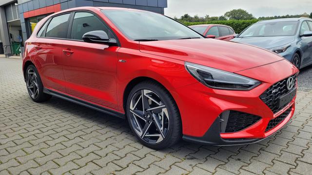 Hyundai i30 N-Line HB N-Line*Navi*LED*Shzg*Lhzg*PDC*Cam*18Zoll 
