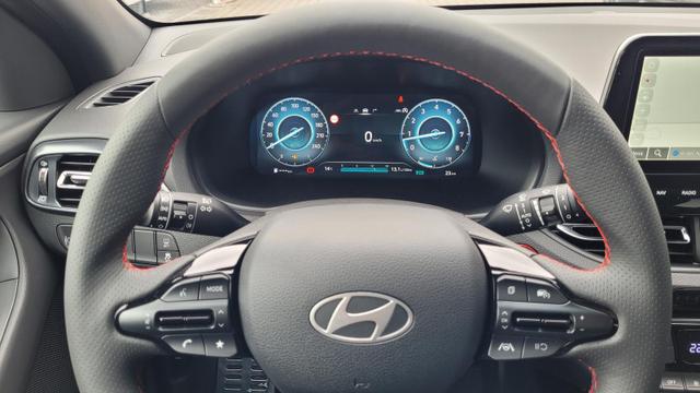 Hyundai i30 N-Line HB N-Line*Navi*LED*Shzg*Lhzg*PDC*Cam*18Zoll 