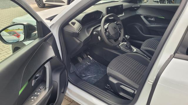 Peugeot 2008 Active Facelift*Active*LED*Navi*Shzg*PDC*Cam*ACA* 