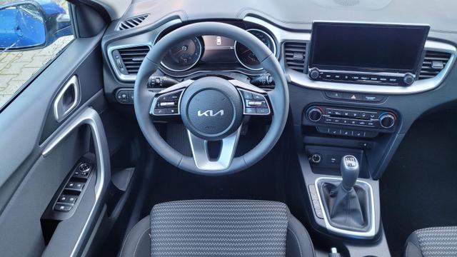 Kia Ceed Sportswagon TOP SW 1.5 Top*VollLED*Navi*Shzg*PDC*Cam*17Zoll 