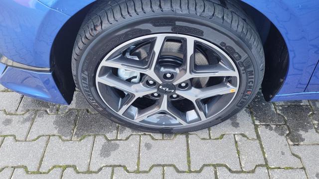 Kia Ceed Sportswagon TOP SW 1.5 Top*VollLED*Navi*Shzg*PDC*Cam*17Zoll 