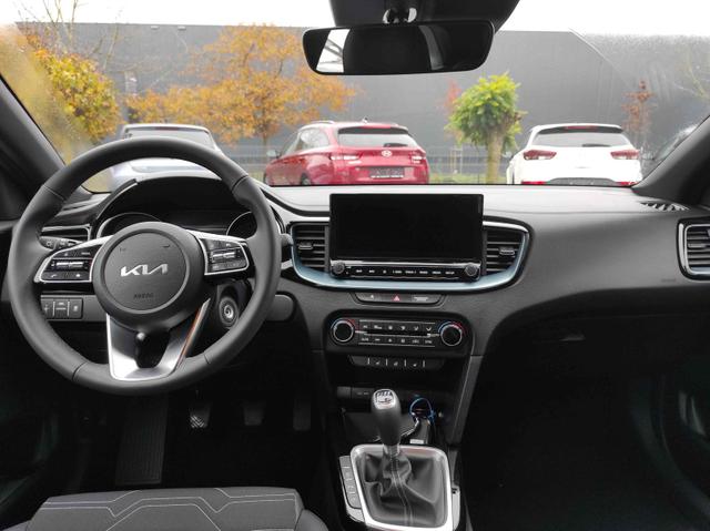 Kia Ceed Sportswagon Edition 30 SW Edition30*LED*Navi*Shzg*Lhzg*PDC*Cam*17" 