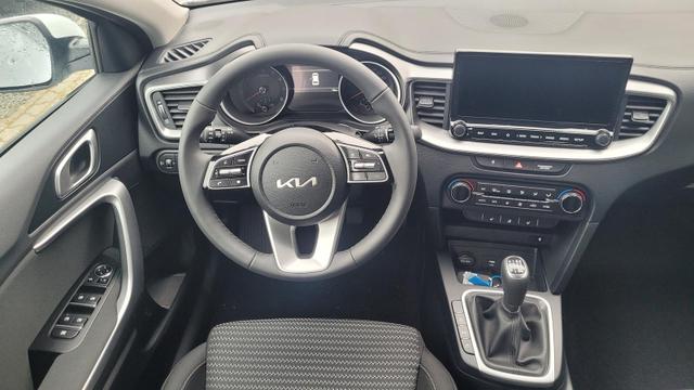 Kia Ceed Sportswagon TOP SW Top*LED*Navi*Shzg*Lhzg*PDC*Cam*17Zoll" 