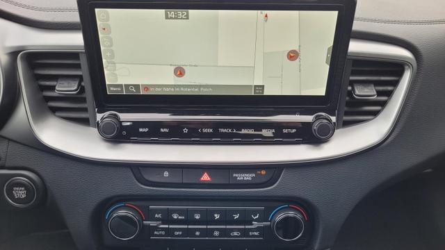 Kia Ceed Top AT*LED*Navi*Shzg*PDCv+h*Cam*17Zoll* 