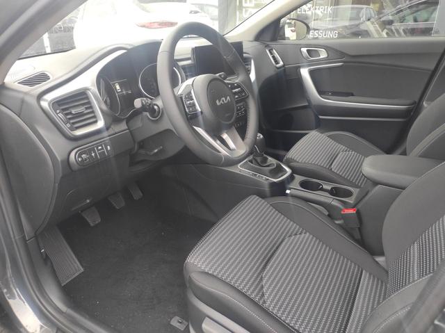 Kia Ceed Sportswagon TOP SW AT Top*VollLED*Navi*Shzg*PDC*Cam*17Zoll 