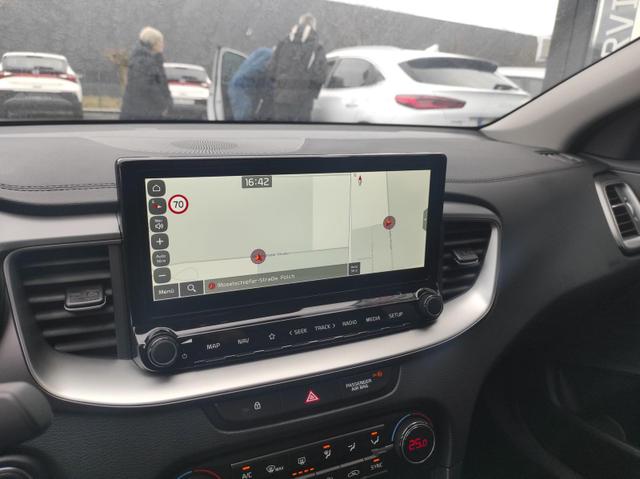 Kia Ceed Sportswagon TOP SW AT Top*VollLED*Navi*Shzg*PDC*Cam*17Zoll 