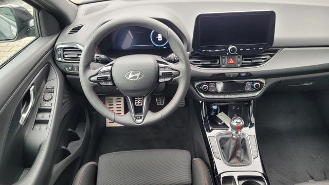 Hyundai i30 N-Line HB N-Line*Navi*LED*Shzg*Lhzg*PDCv+h*Cam*18" 